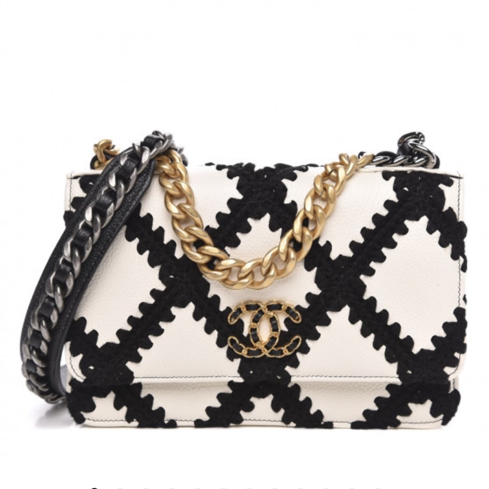 Chanel Black and White Crochet Wallet on Chain (Brand New)
